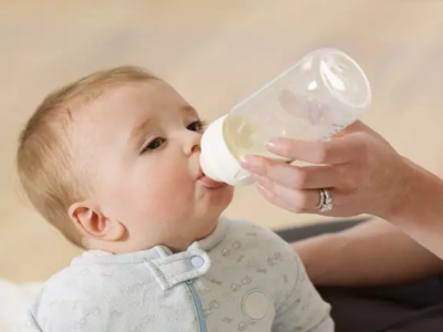 配方奶到底要喝到幾歲？寶寶不愛喝奶怎么辦？